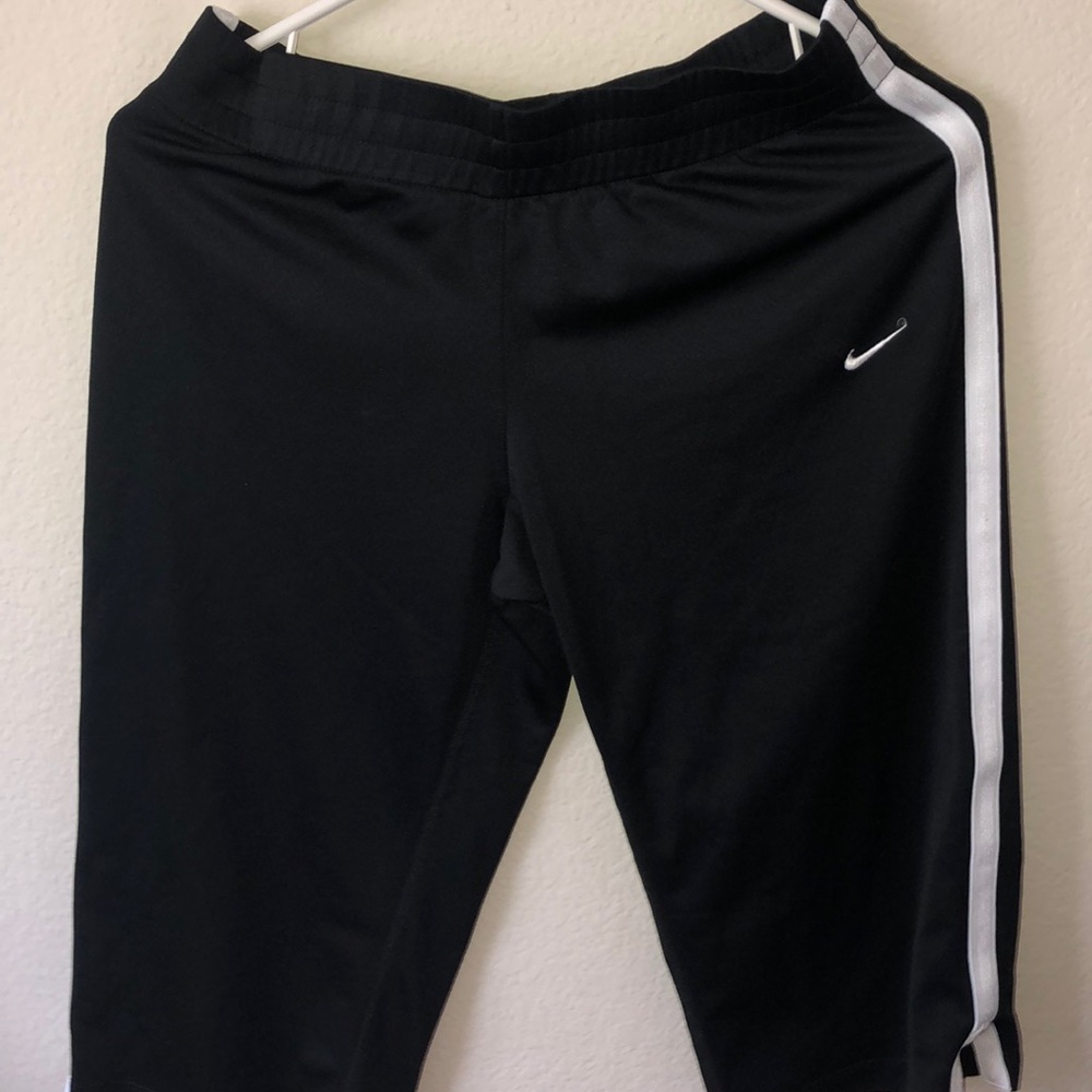Nike Dri fit capris
